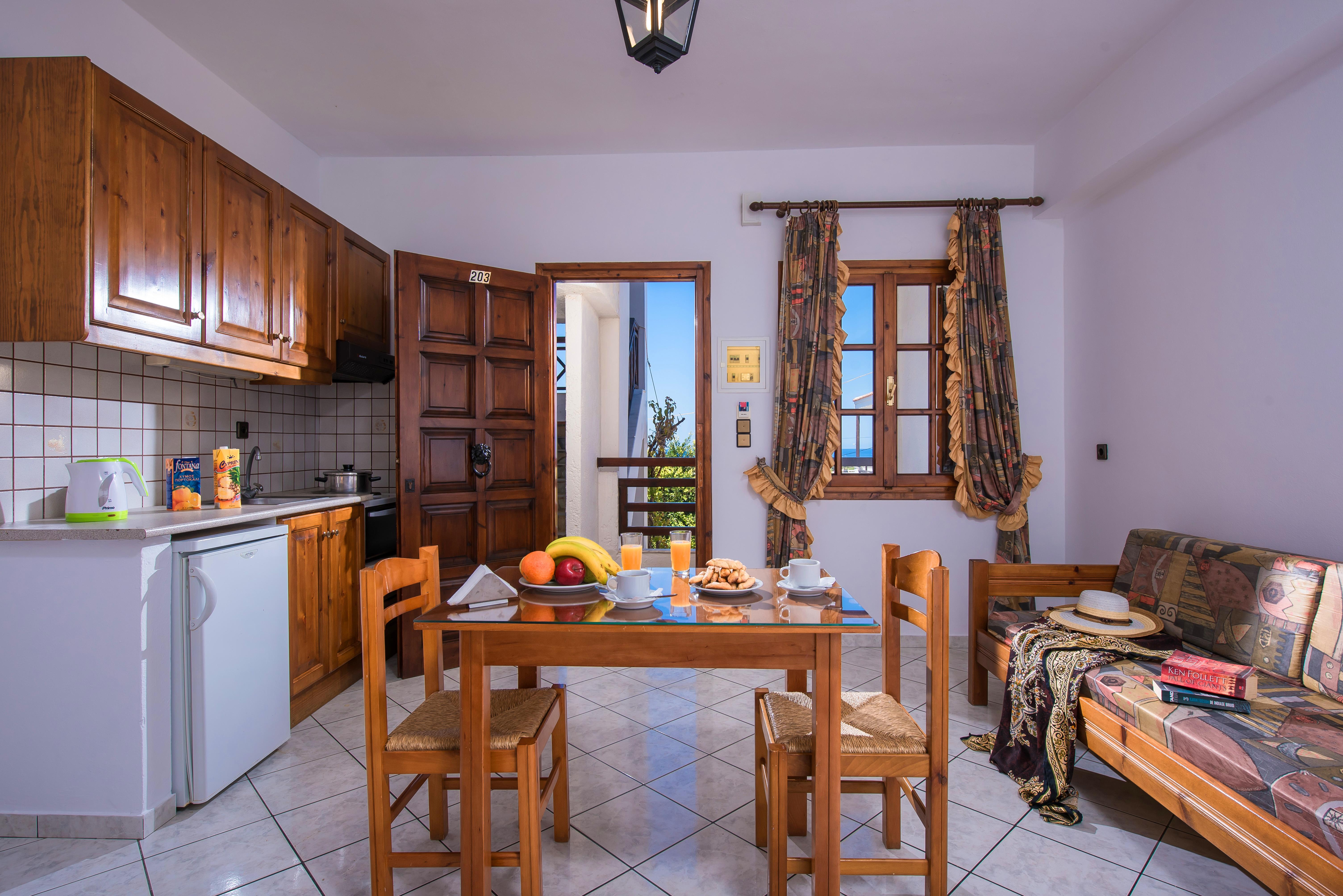 Rena Apartments Goúvai Ngoại thất bức ảnh