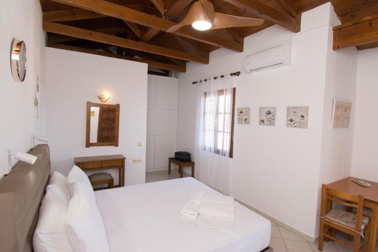 Rena Apartments Goúvai Ngoại thất bức ảnh