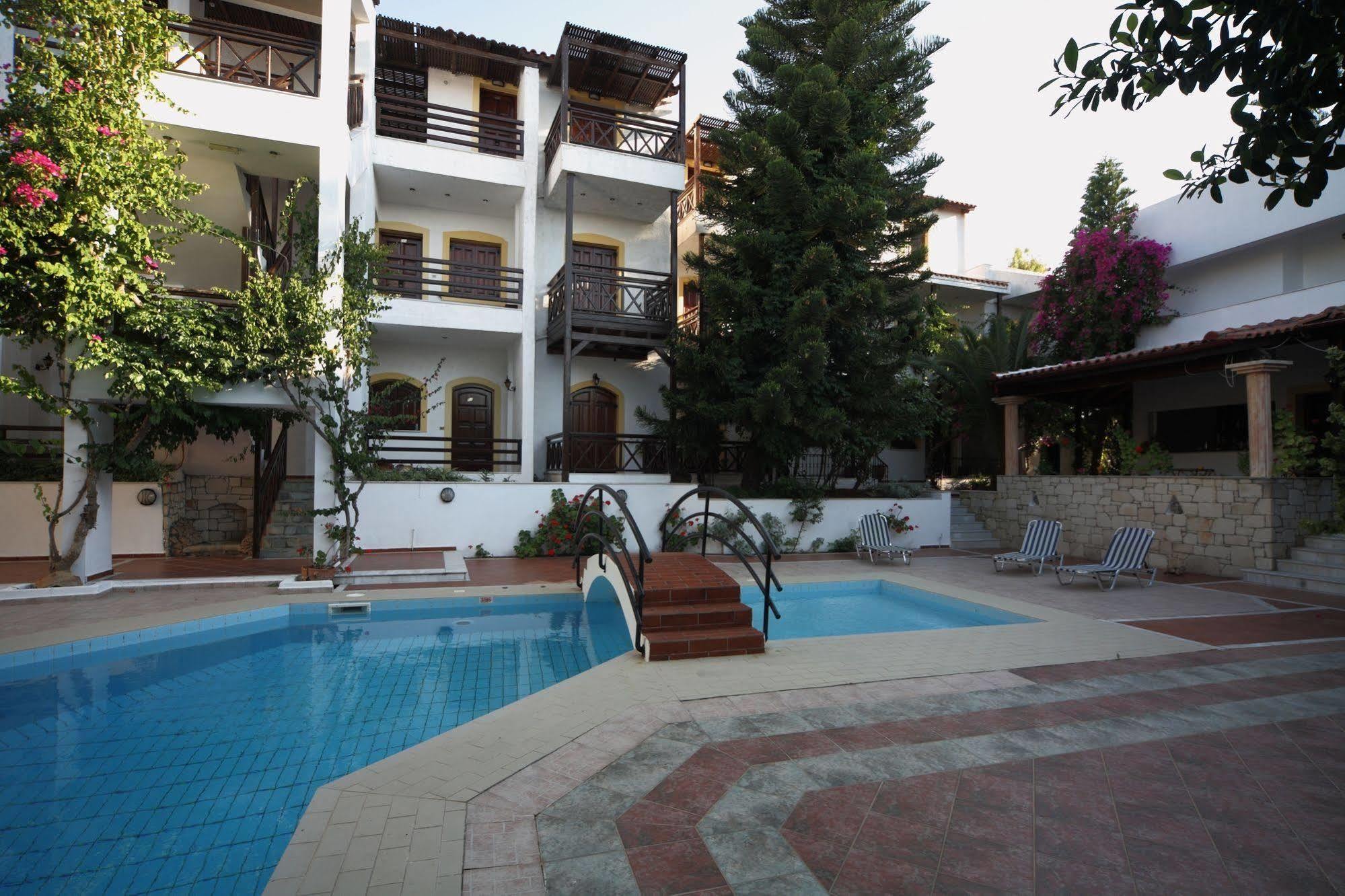 Rena Apartments Goúvai Ngoại thất bức ảnh